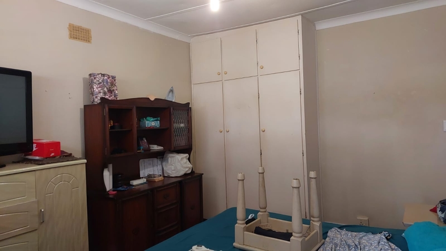 4 Bedroom Property for Sale in Cambridge Eastern Cape